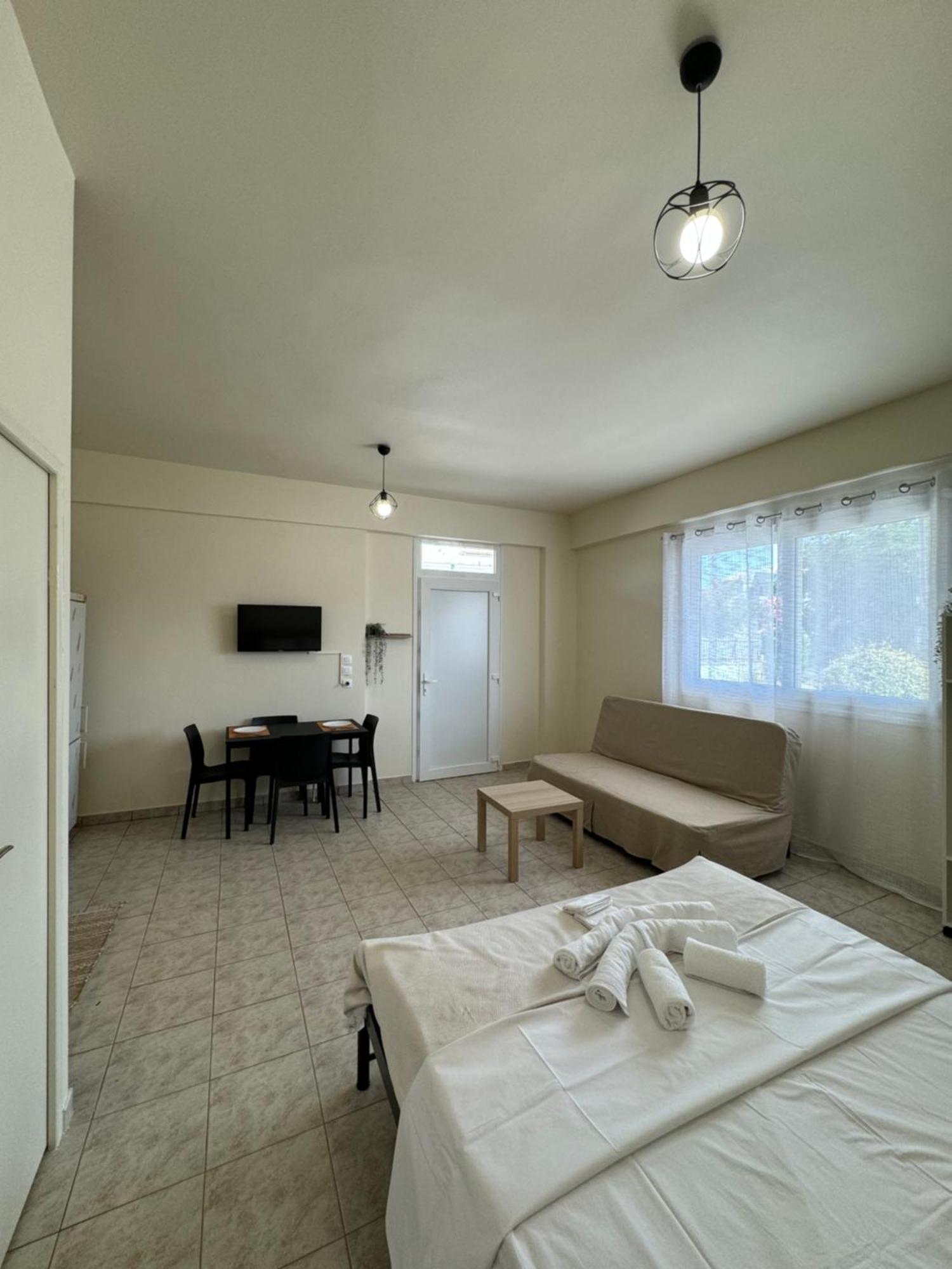 Airpoint Apartments Артемида Екстериор снимка