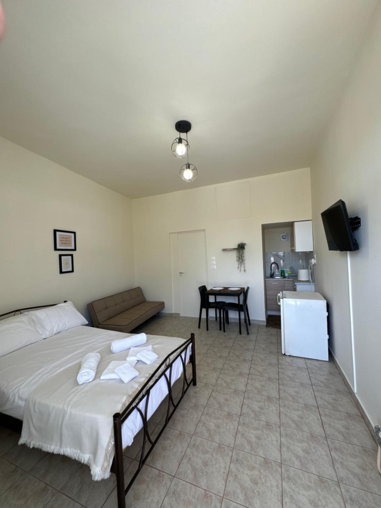 Airpoint Apartments Артемида Екстериор снимка